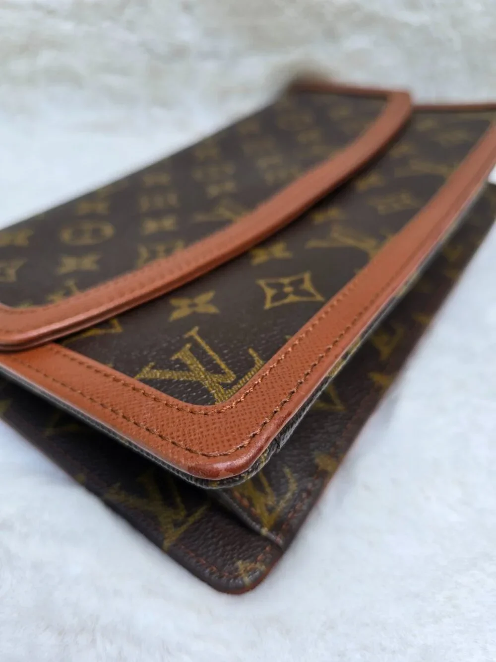 Authentic LOUIS VUITTON Pochette Dame GM Clutch Bag - Picture 6 of 13